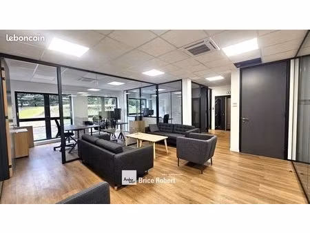 bureaux 204 m²
