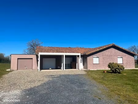 maison de plain pied en bois - 168 m2