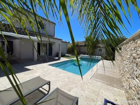 maison 5 pièces villeneuve les avignon