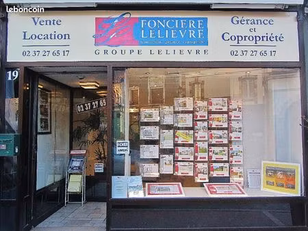 local commercial à maintenon 28