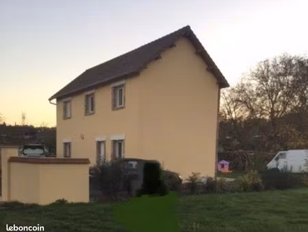 maison meublée à louer – hyper centre d’acquigny – 105 m²