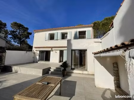 maison lumineuse et pleine de charme - idéale pour la vie de famille