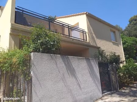 villa aiguelonge face parc meric 126m2