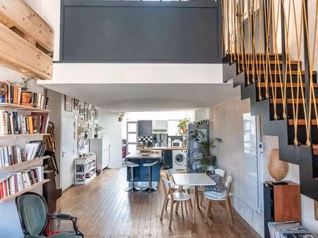 bel appartement avec verrieres st genes