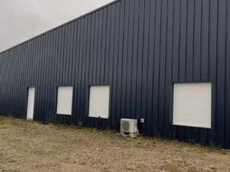 local d'activité/dépôt à louer