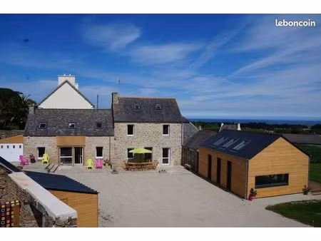 corps de ferme piscine intérieure