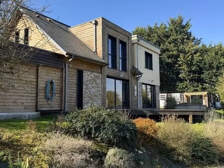 propriété 7 pièces 218 m²