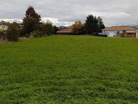 terrain 1 650 m² villeneuve de riviere