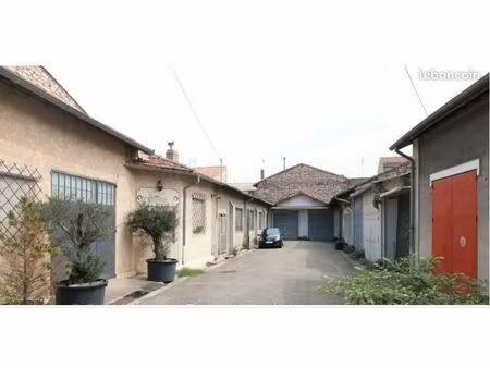 loue bureau nîmes centre gare