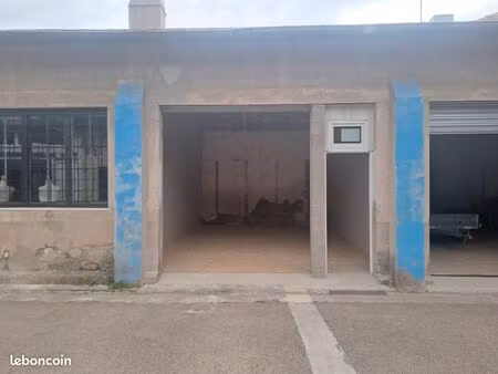 location local professionnel nîmes centre secteur gare