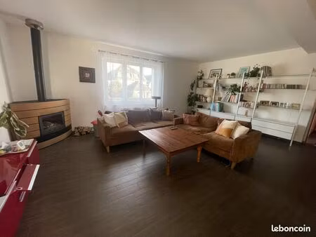 propriété 4 pièces 112 m²
