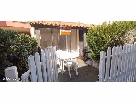 cap d’agde – studio 25 m² rénové + terrasse + parking sécurisé – résidence le naxos