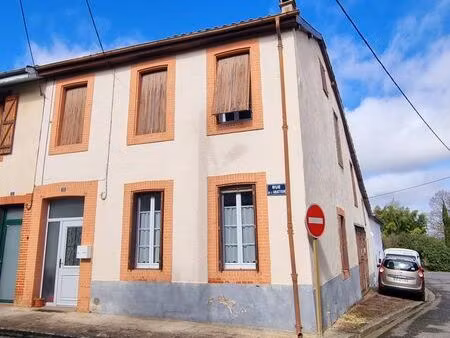 habitation  dépendance et garage coeur de ville