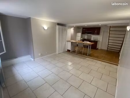 maison de ville meublée 70 m² – 2 chambres