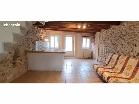 dions maison p3 entre nîmes.ales.uzès