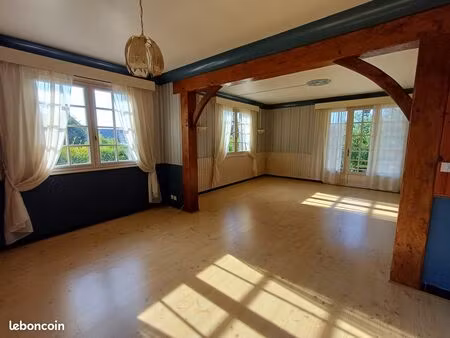 maison 8 pièces 165m2 - terrain de 1125m2 + annexes