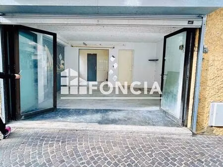 local commercial à louer