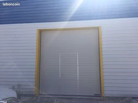 local professionnel - entrepot - dépot – batiment = 179 m2