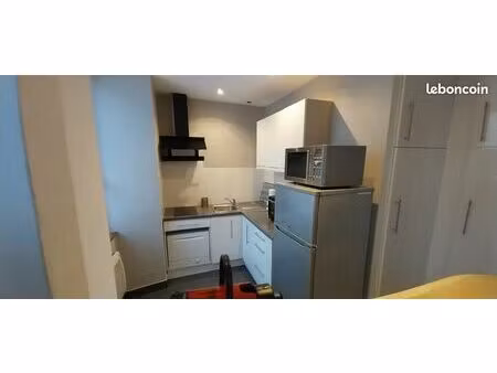 t3 rénové sur lesneven  parking privatif