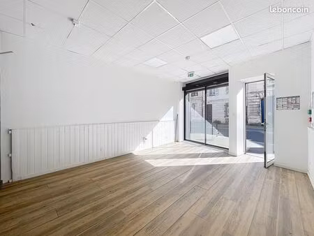 local commercial 58 m² bordeaux