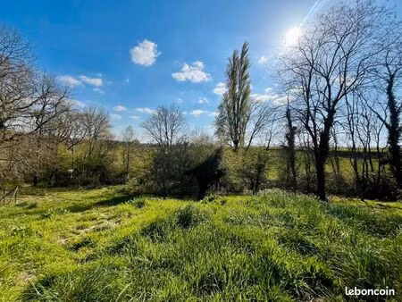 terrain 7 642 m² creon