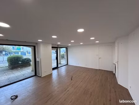 local commercial 30 m² quimper