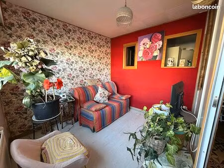 studio 2 pièces 32 m²