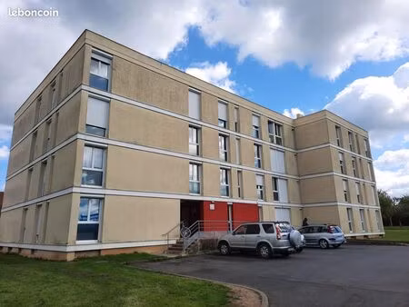 studio 1 pièce 35 m²