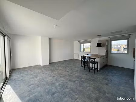 appartement 4 pièces 94 m²