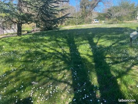 terrain 1003 m² galgon