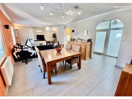 appartement t3 de 77 m2 sans charges