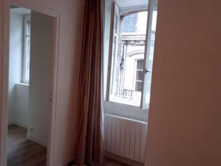 joli t1 30m2 quimper centre-ville