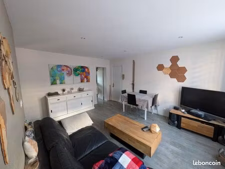 appartement 66 m² lumineux et traversant sur patte d'oie / bourrassol