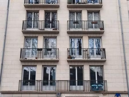 studio 14m2 résidence de standing beranger