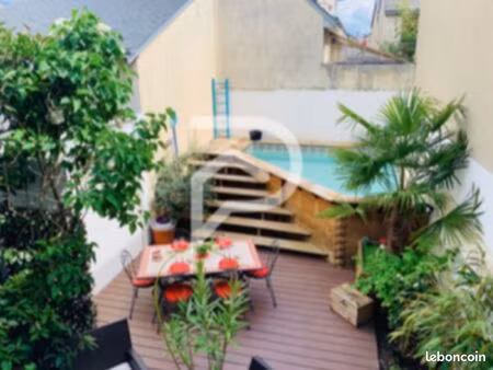 maison de caractère 116 m² – quartier rue de strasbourg – 4 chambres  piscine  terrasse ar