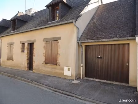 maison . 5 pièces . 101m2