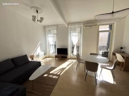 appartement t3 45m2 chartreux