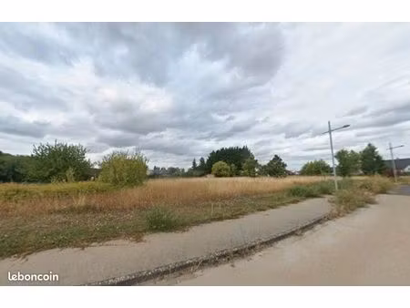 terrain 441 m² tauxigny