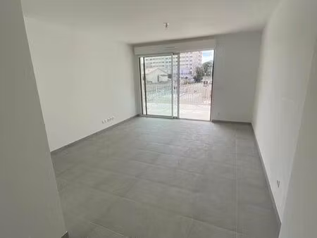 loue appartement t3 13009