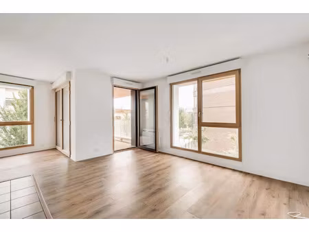 vente appartement 3 pièces 66 m² à pantin (93500)  325 000 €