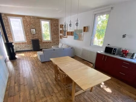 cachet  grand séjour  garage et place de parking