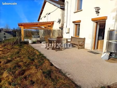 maison 4 pièces 94 m²