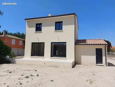 maison 4 pièces 85 m²