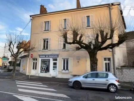 immeuble 362 m² dole