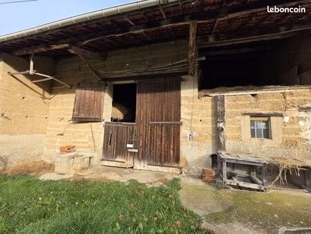 grange 4 pièces 150 m²