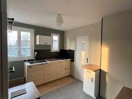 appartement à louer centre carhaix plouguer