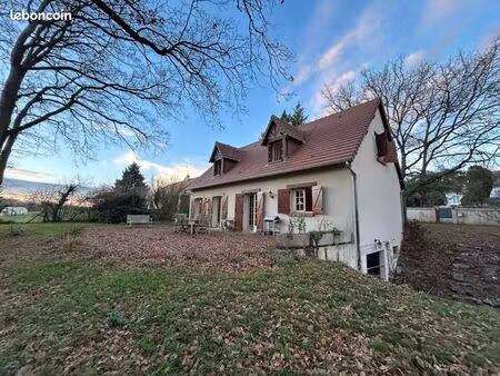 maison 7 pièces 170 m²