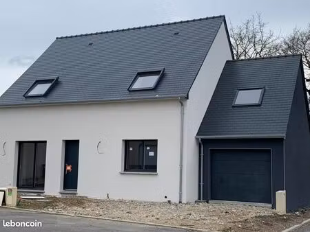maison 6 pièces 105 m²
