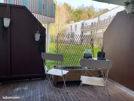 cenon - t3 - 59 m2 avec 2 terrasses et 2 parkings | tram vers bordeaux