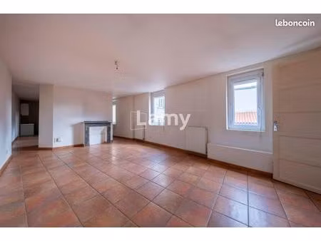 appartement 3 pièces 97 m²